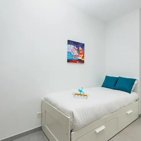 Campus {30 Wonderful Smart Suites} In The Area